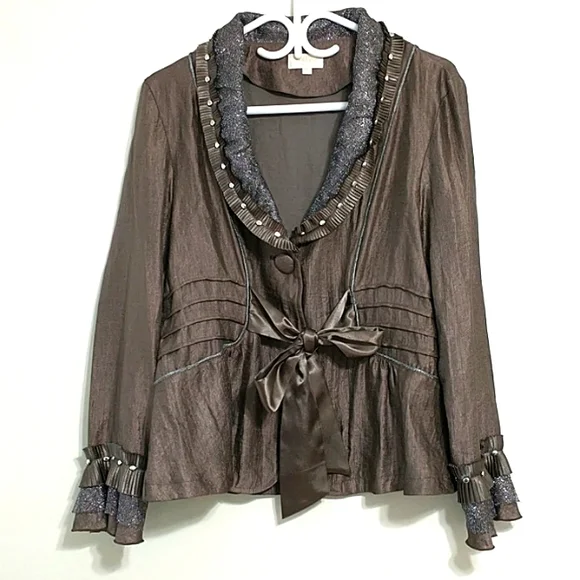 Red Coral - Picture 1 of 9